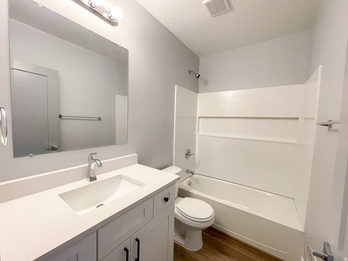 MOUNTAIN RIDGE - Residential