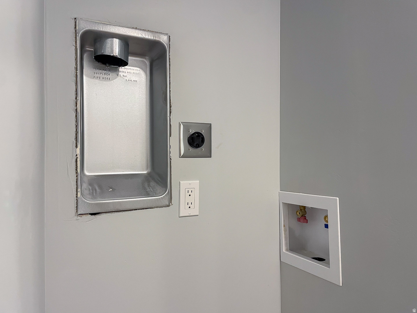 MOUNTAIN RIDGE - Residential