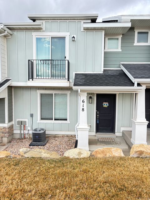 Photo of 618 N CANVASBACK DR W, Lehi, UT 84043 (MLS # 2141011)