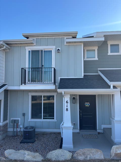 Townhouse For Sale - 618 N Canvasback Dr<br/> Lehi, UT 84043