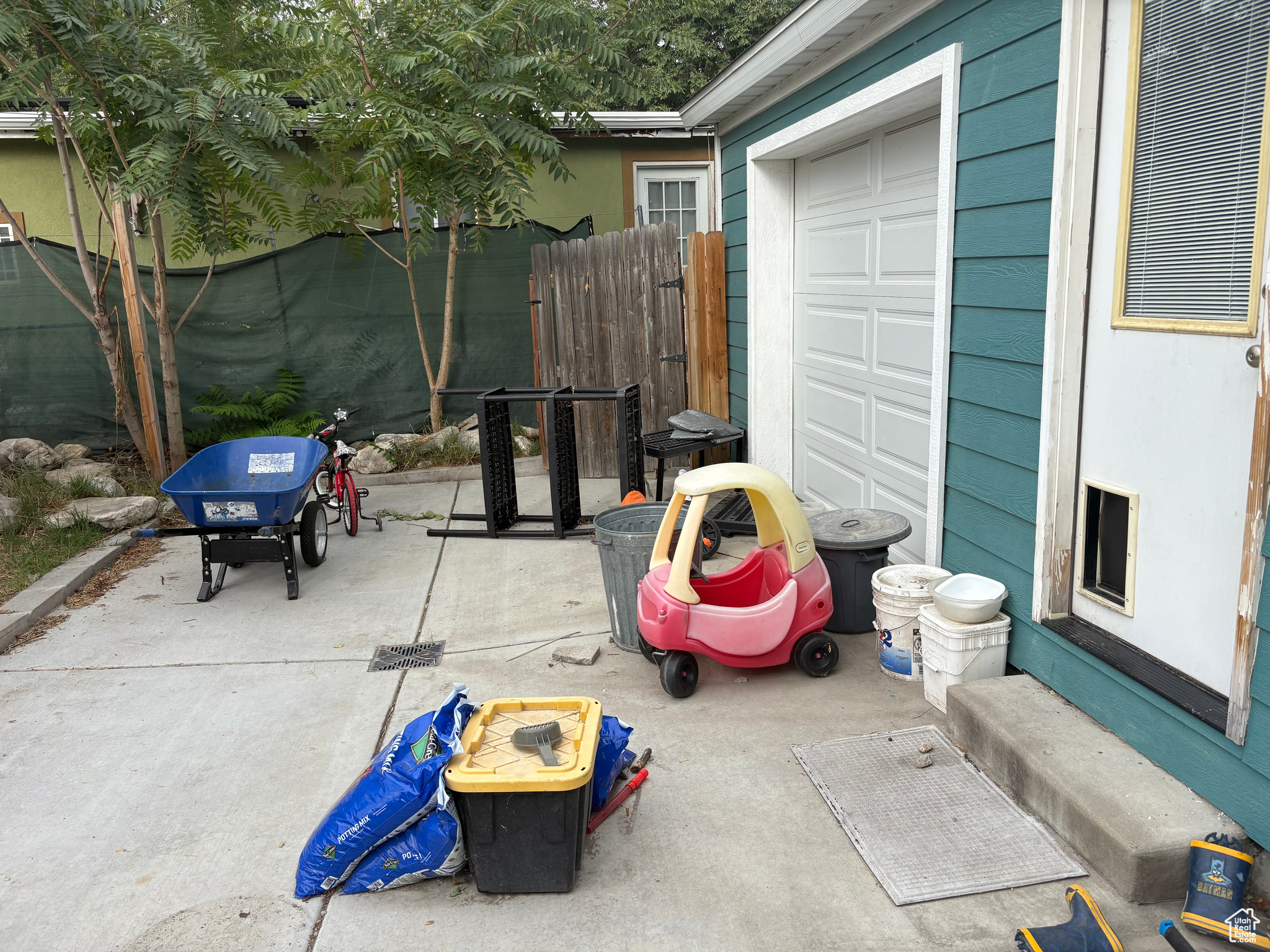 POPLAR PLACE - Residential