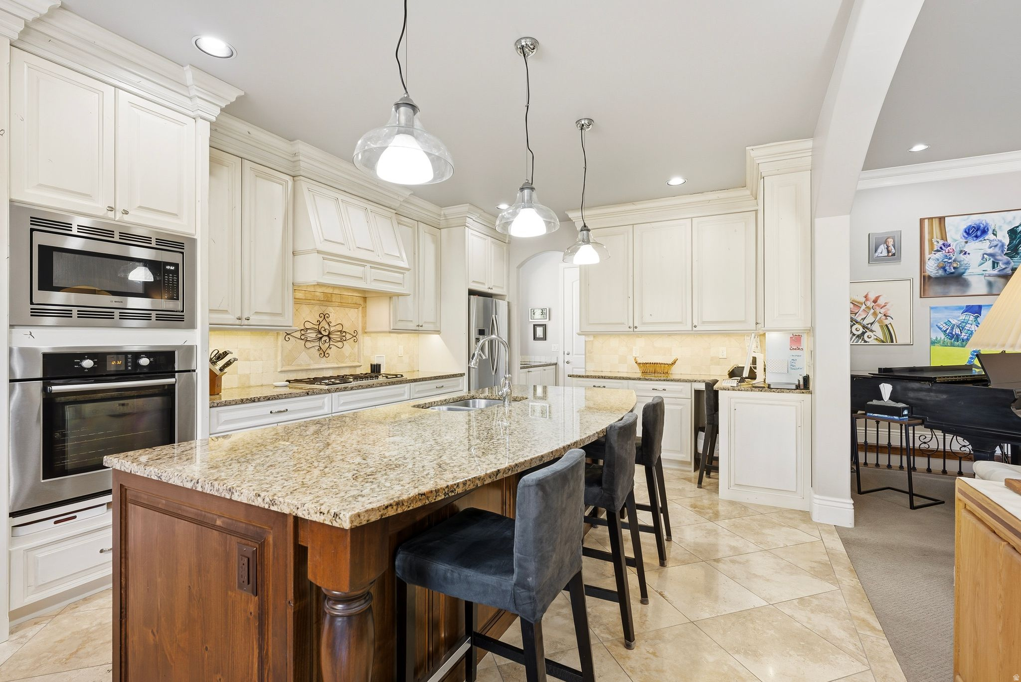 EAGLE CREST NO 4 AT SUNCREST - Residential