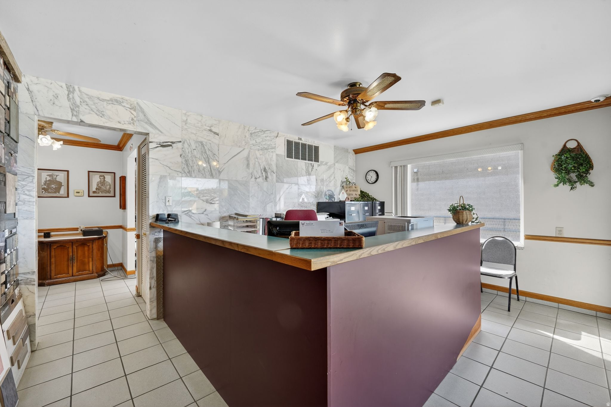 LIBERTY - Commercial Lease