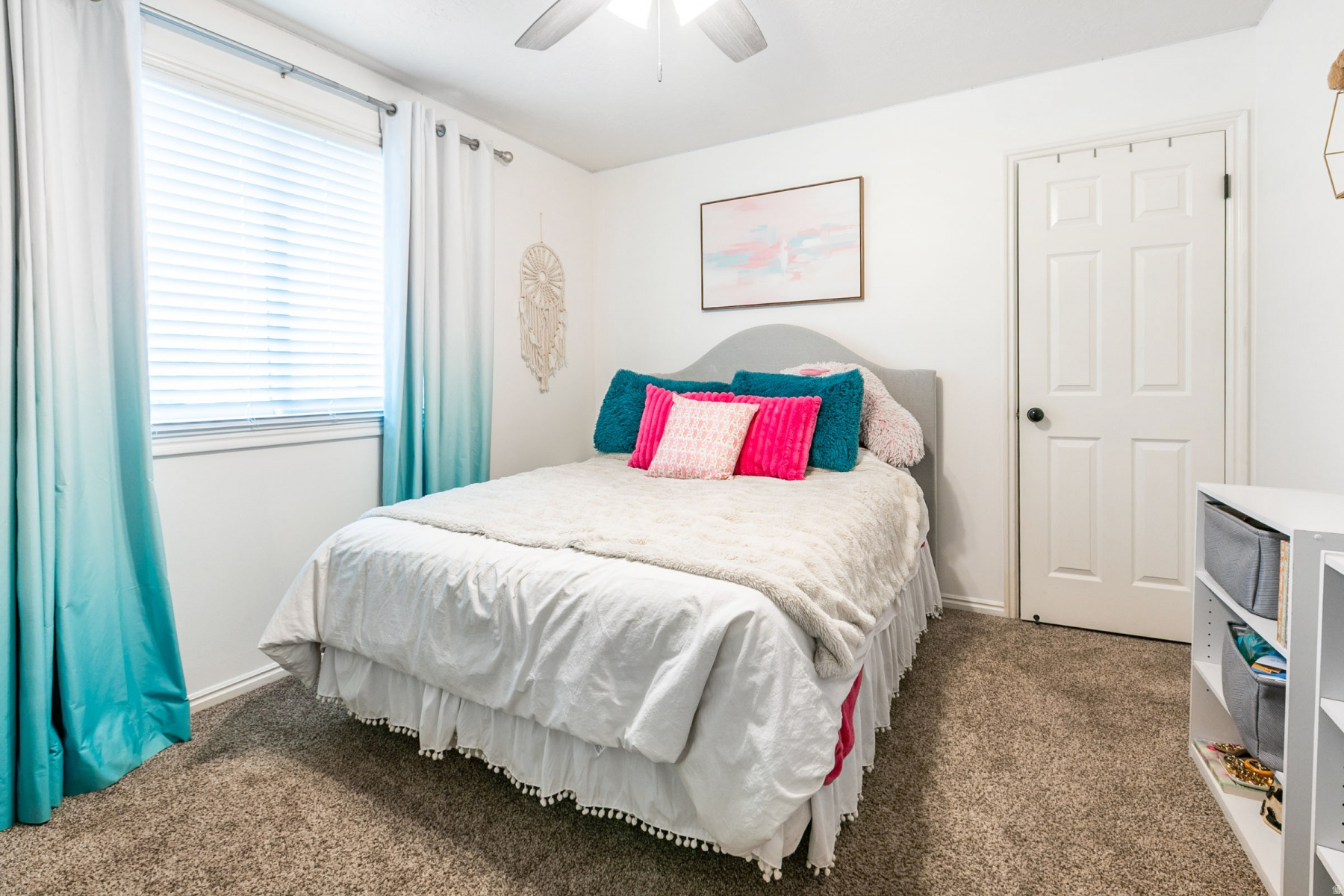 MILL HOLLOW - Residential