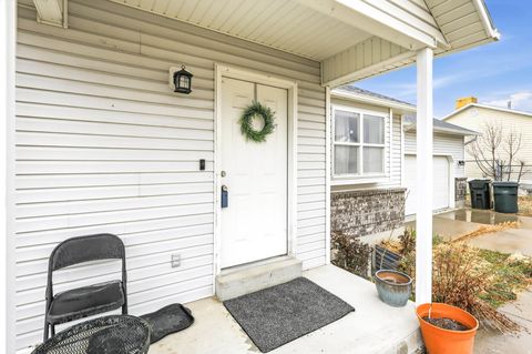 Tiny photo for 847 E UINTAH AVE, Tooele, UT 84074 (MLS # 2138940)