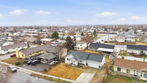 Tiny photo for 847 E UINTAH AVE, Tooele, UT 84074 (MLS # 2138940)