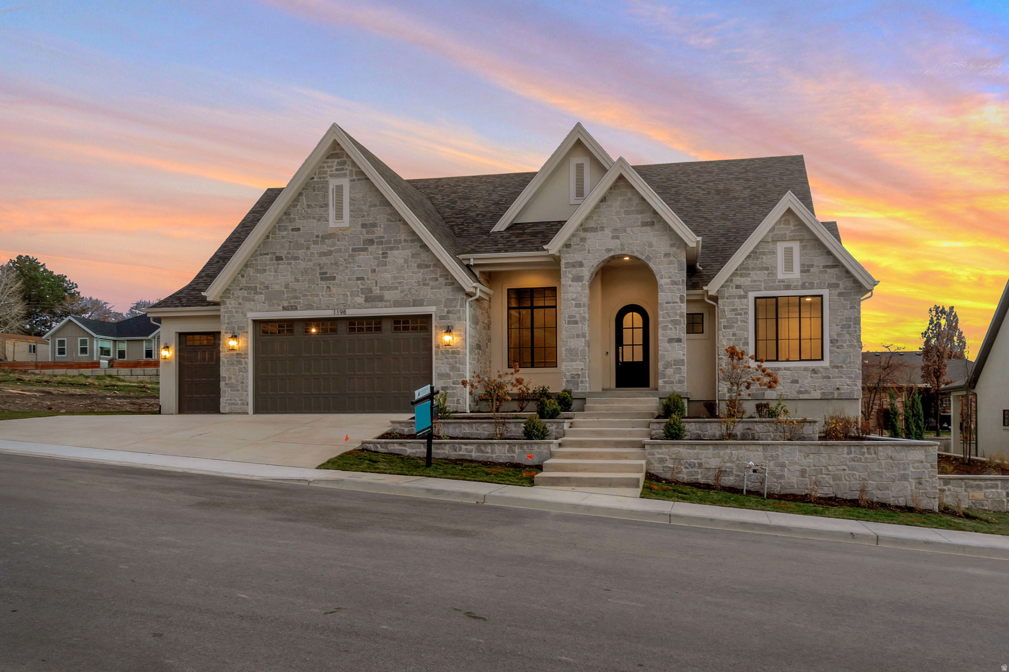 BLOSSOM HILL - Residential