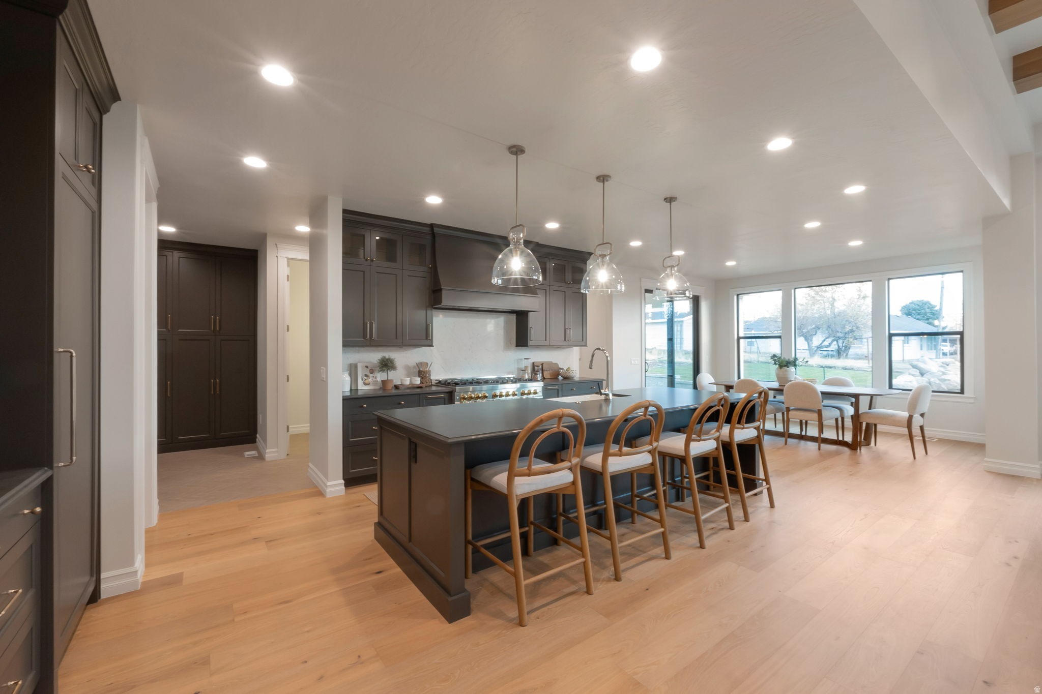 BLOSSOM HILL - Residential