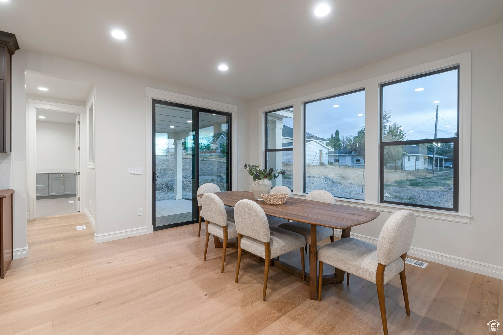 BLOSSOM HILL - Residential