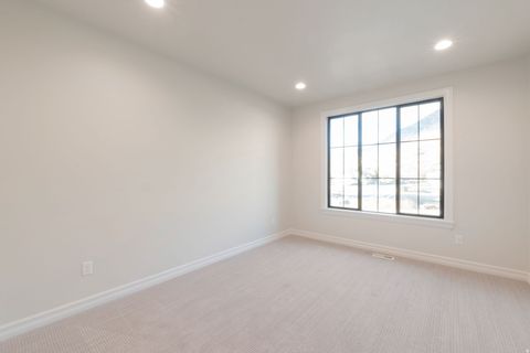 Tiny photo for 1198 E 110 S, Pleasant Grove, UT 84062 (MLS # 2111106)