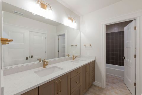 Tiny photo for 1198 E 110 S, Pleasant Grove, UT 84062 (MLS # 2111106)