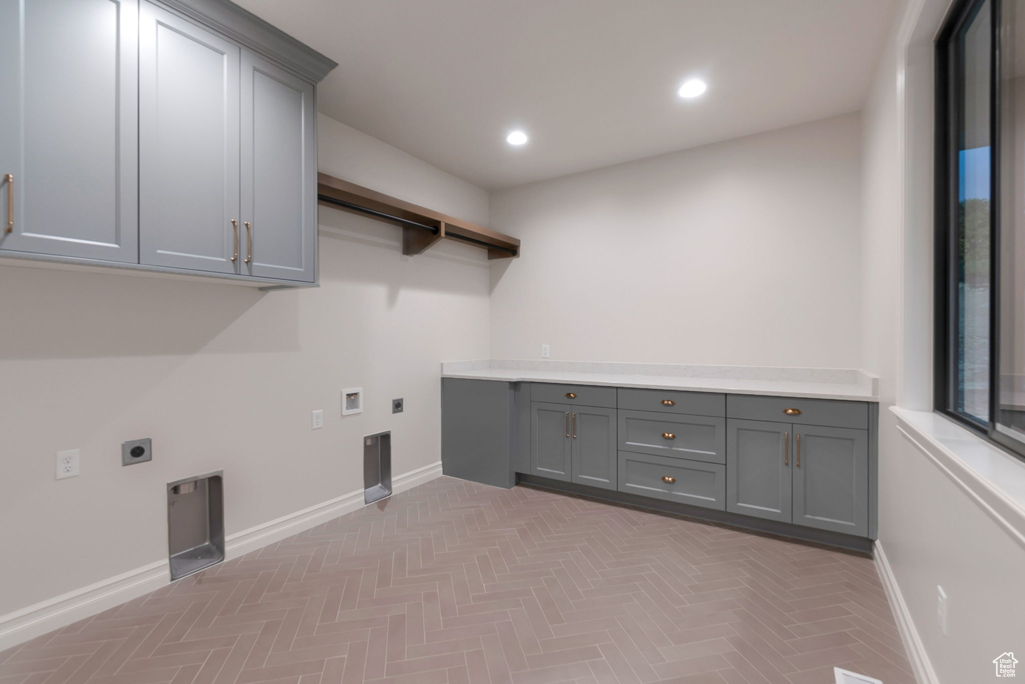 BLOSSOM HILL - Residential