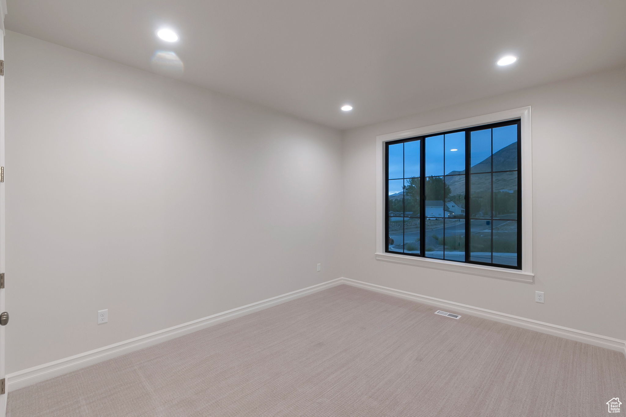 BLOSSOM HILL - Residential