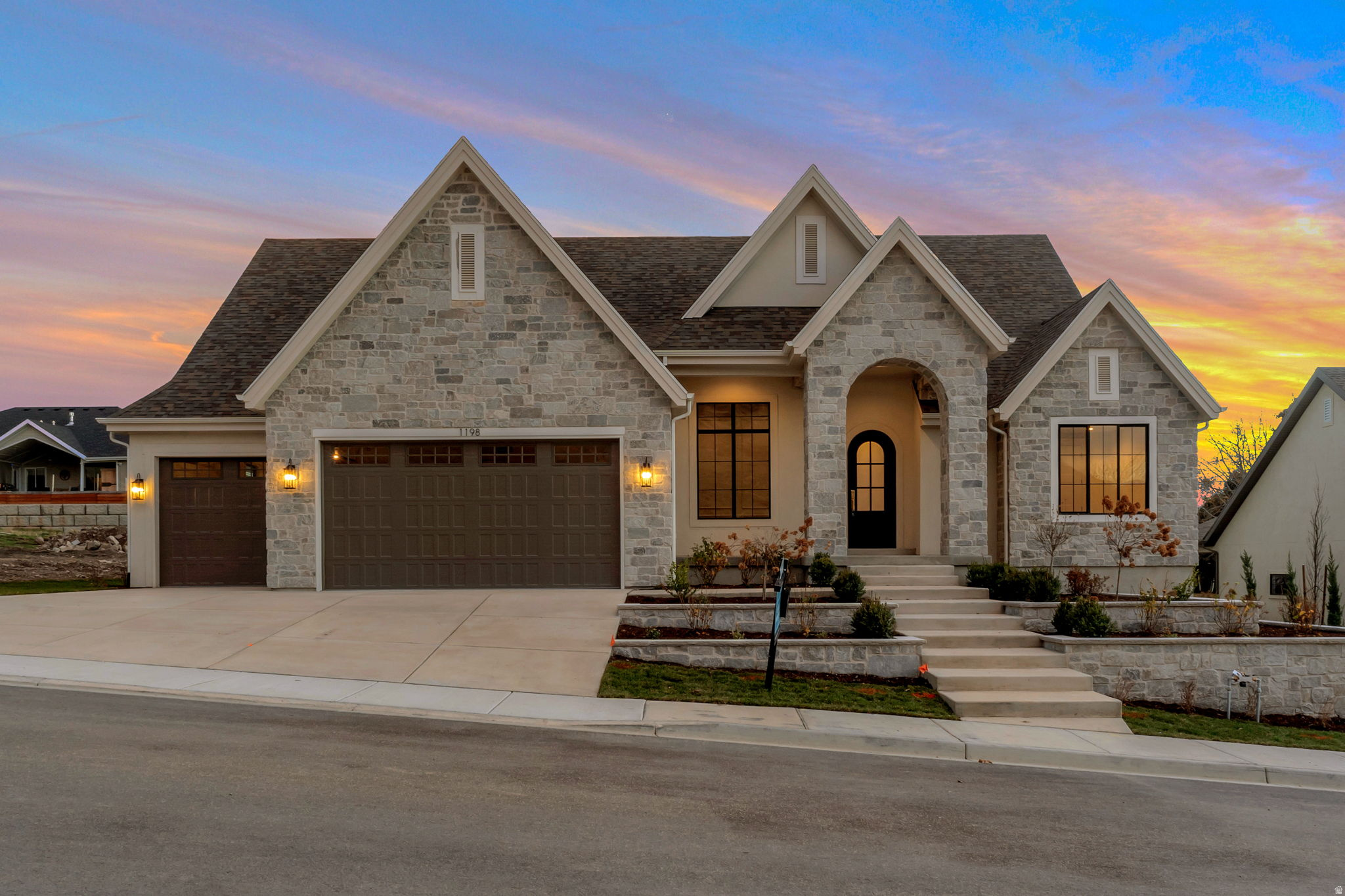 BLOSSOM HILL - Residential