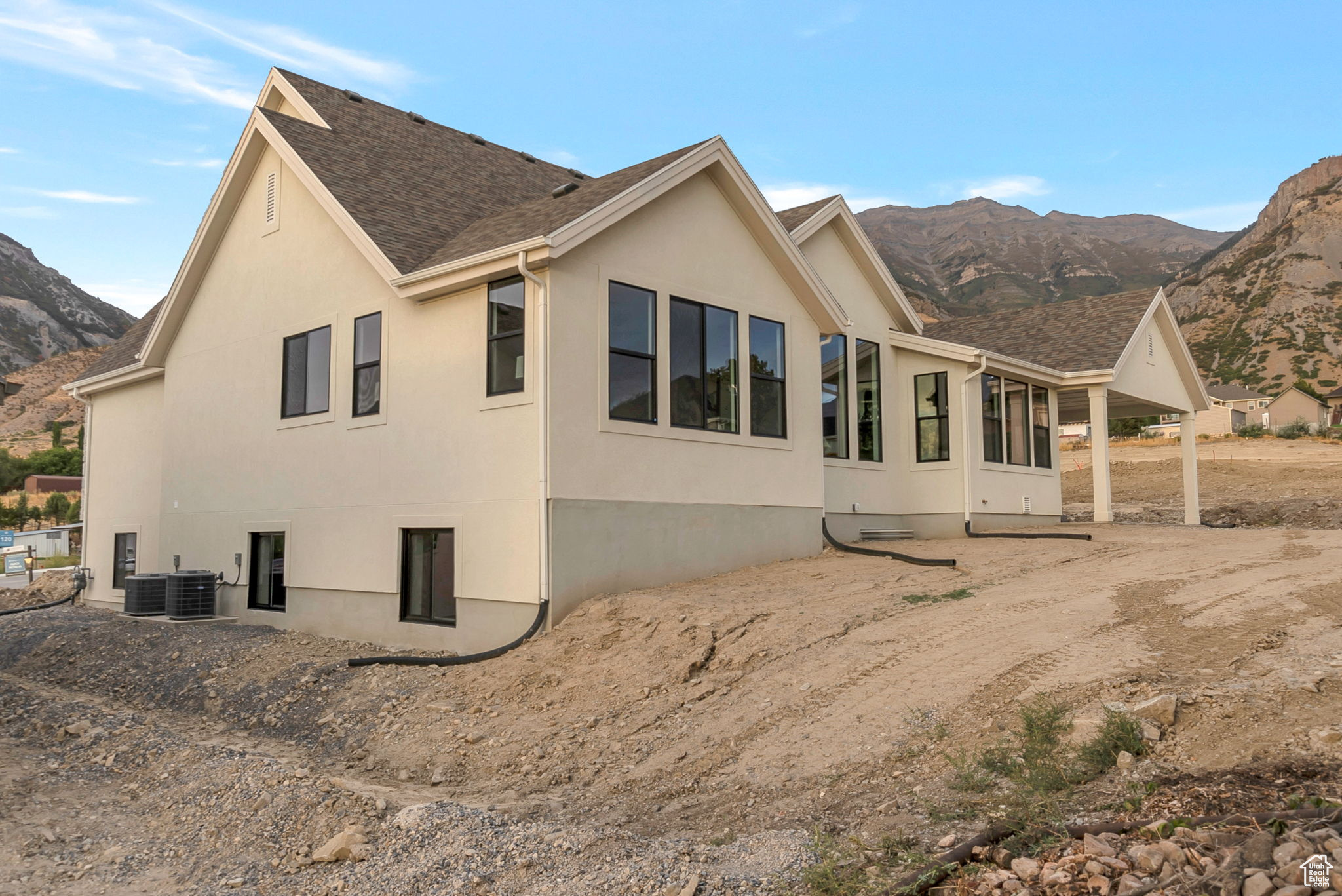 BLOSSOM HILL - Residential