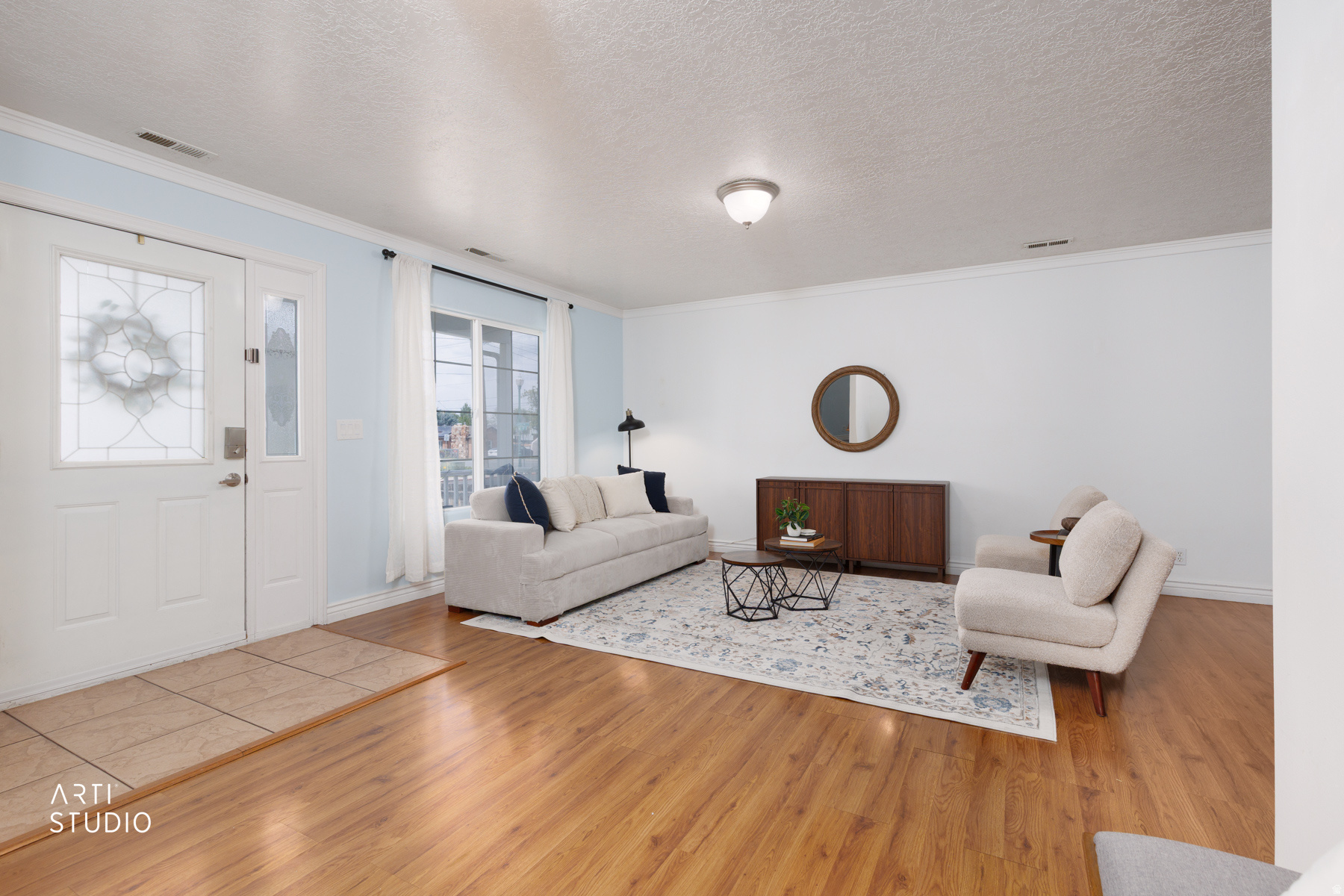 GORDONS COR - Residential