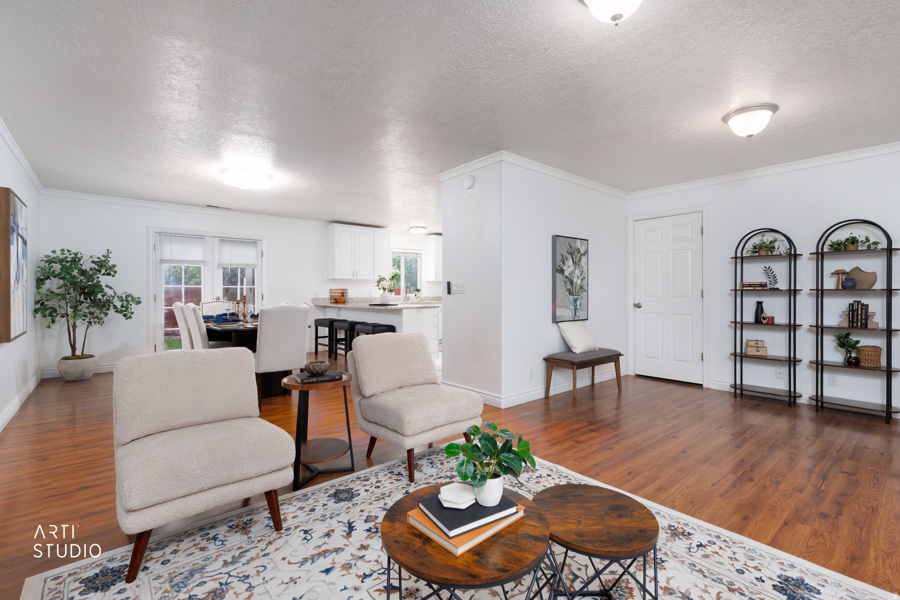 GORDONS COR - Residential