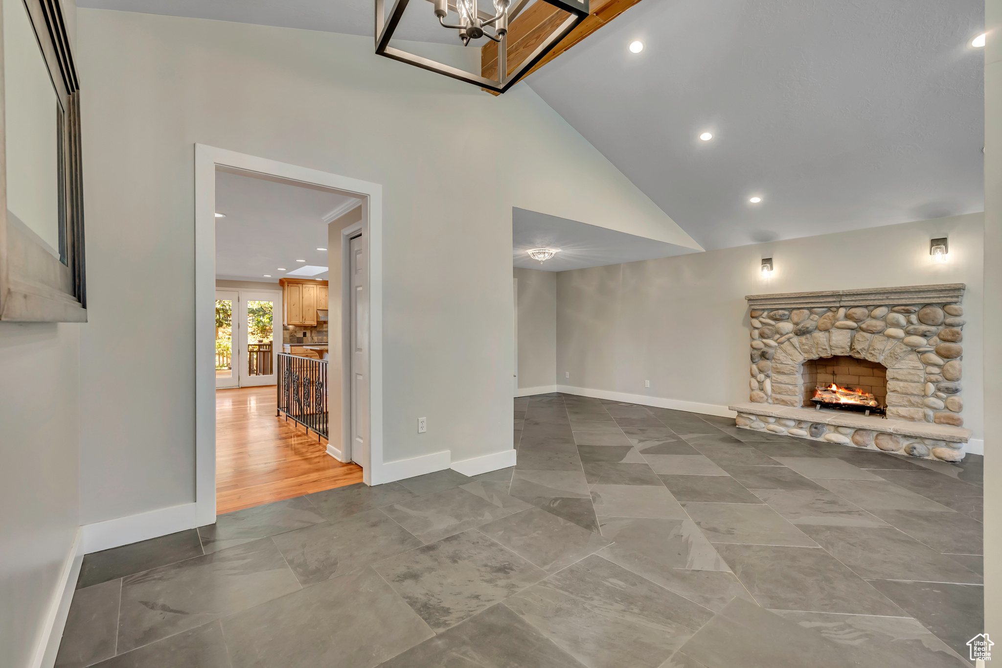 STEVEN ACRES - Residential