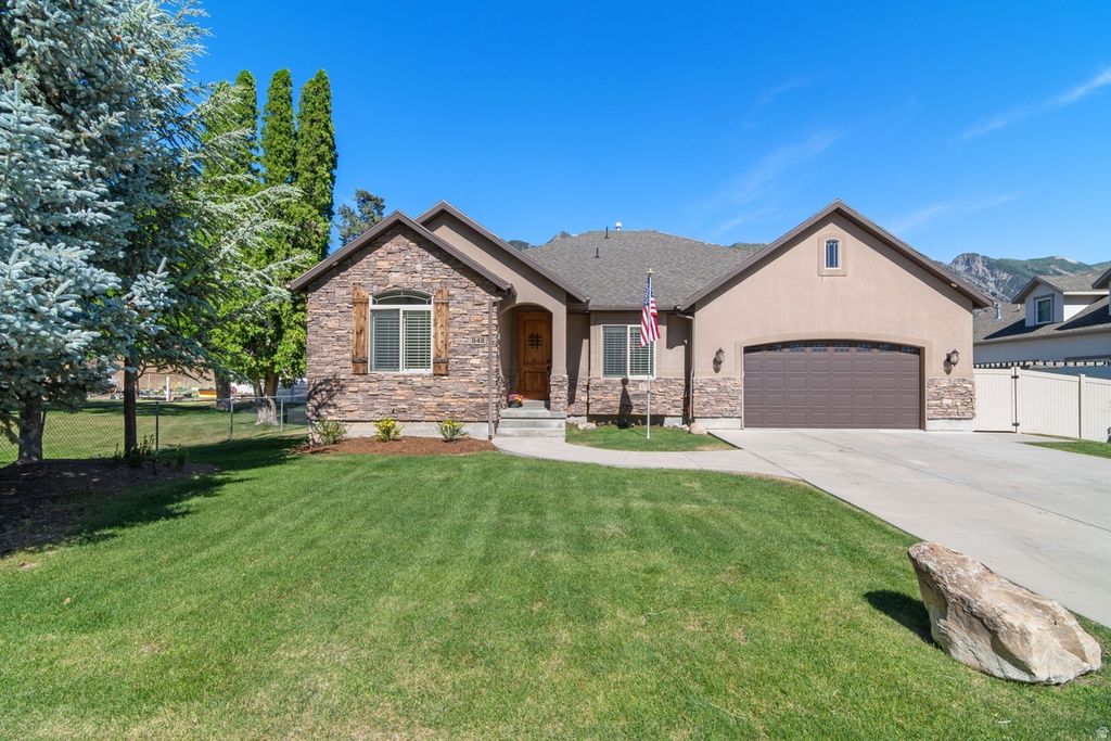 Photo of 242 N 200 E, Alpine, UT 84004 (MLS # 2166103)