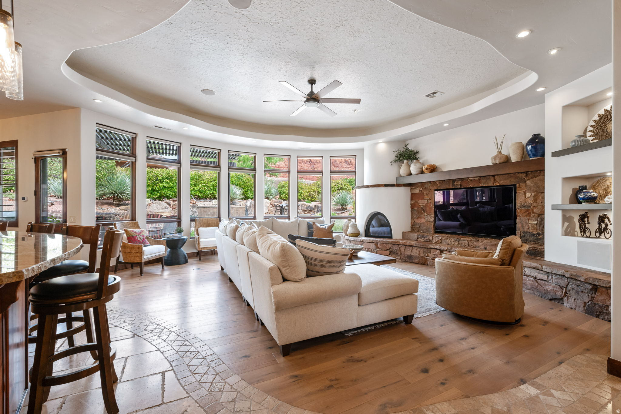 CLIFFS OF SNOW CANYON - Residential
