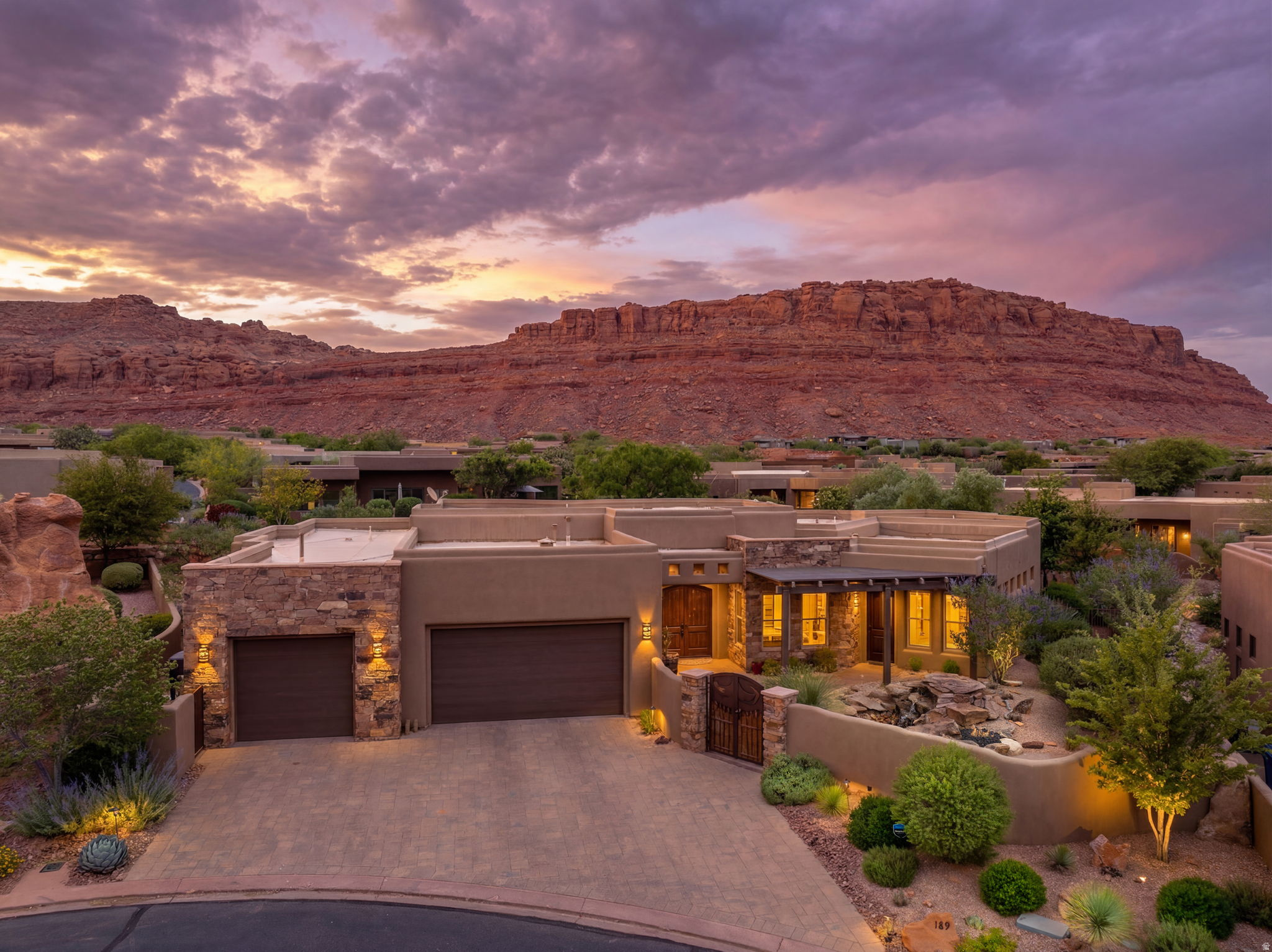 CLIFFS OF SNOW CANYON - Residential
