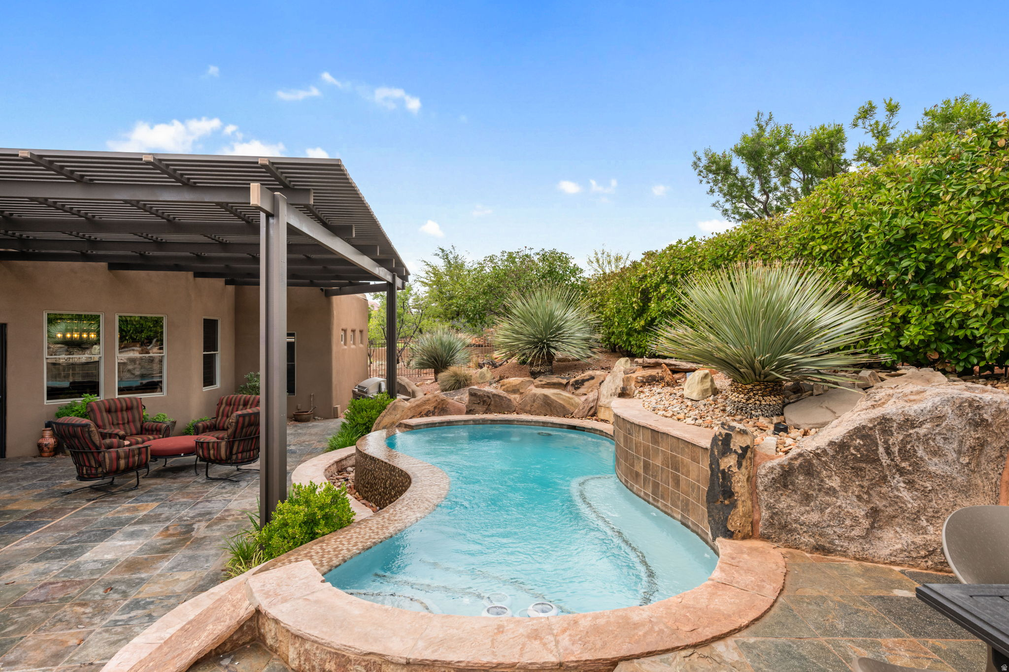 CLIFFS OF SNOW CANYON - Residential