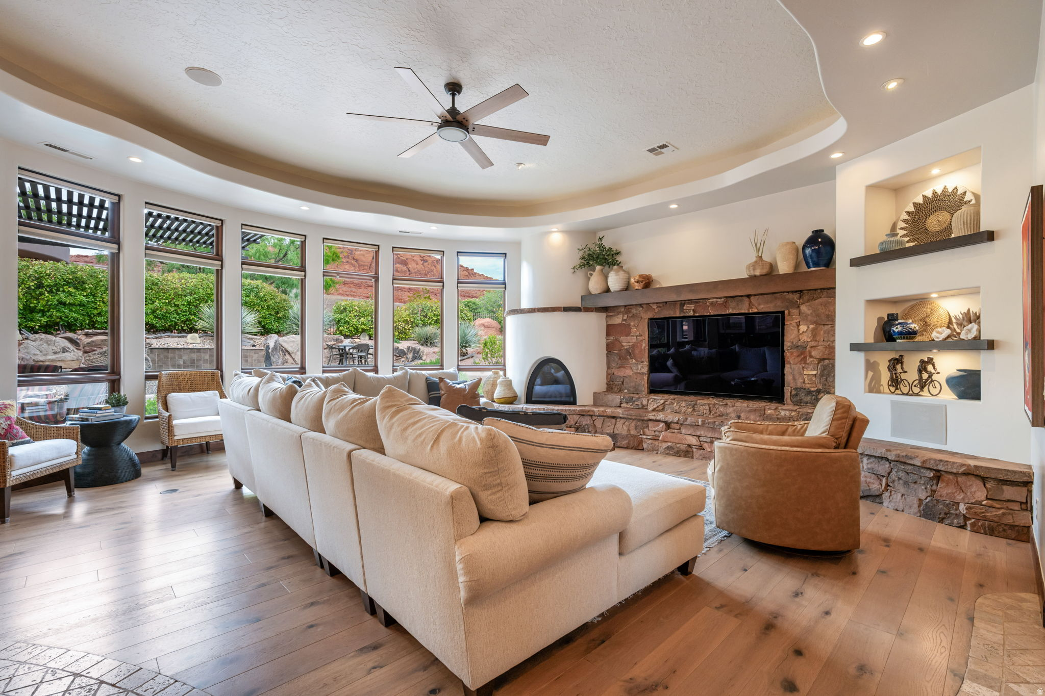 CLIFFS OF SNOW CANYON - Residential
