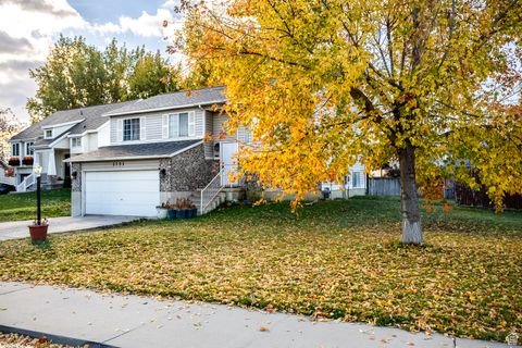 Tiny photo for 1751 W 270 S, Provo, UT 84601 (MLS # 2118829)