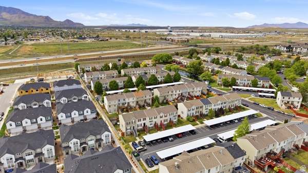 BALMORAL TOWNHOMES P - Residential
