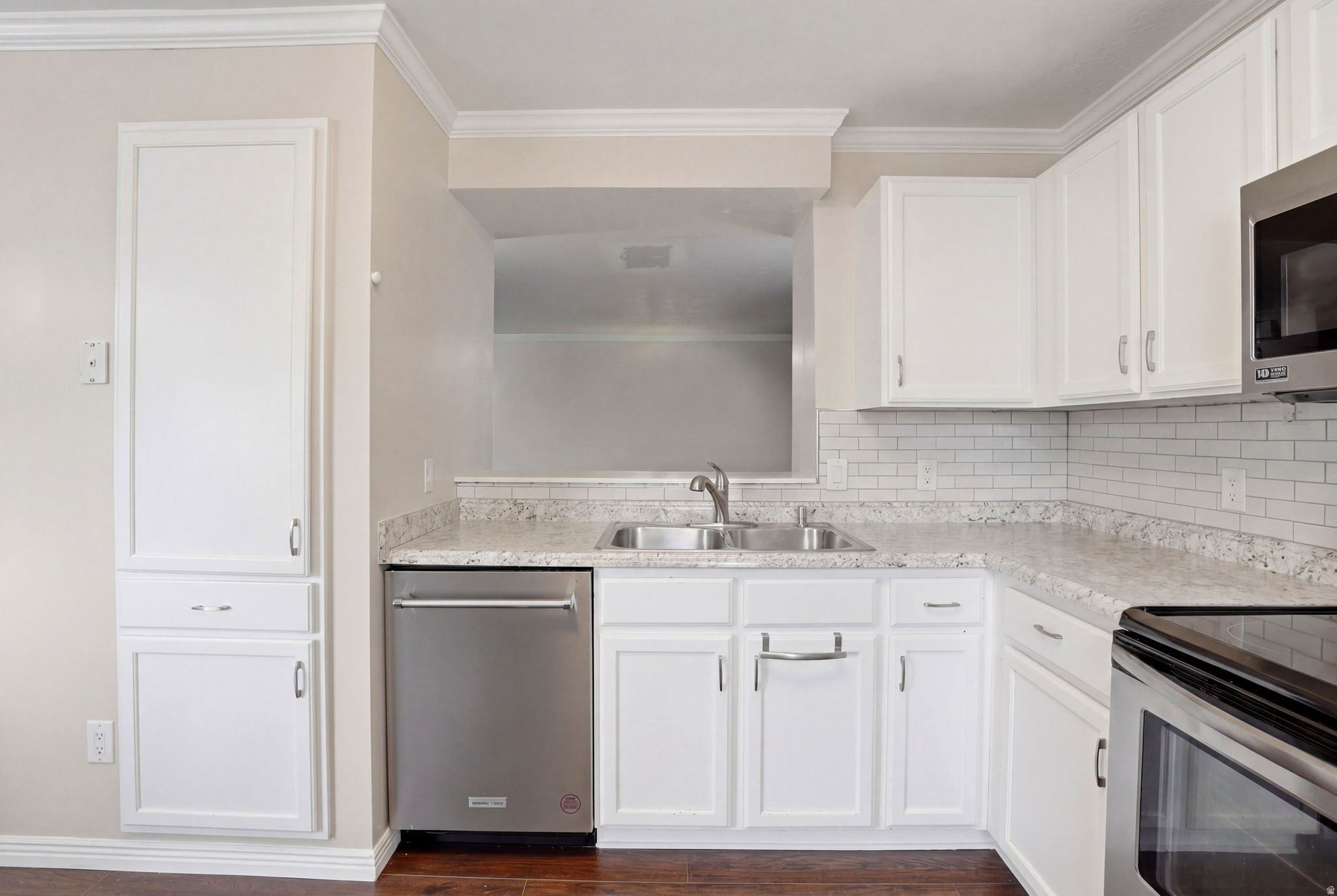 BALMORAL TOWNHOMES P - Residential