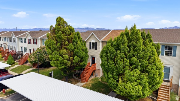 BALMORAL TOWNHOMES P - Residential