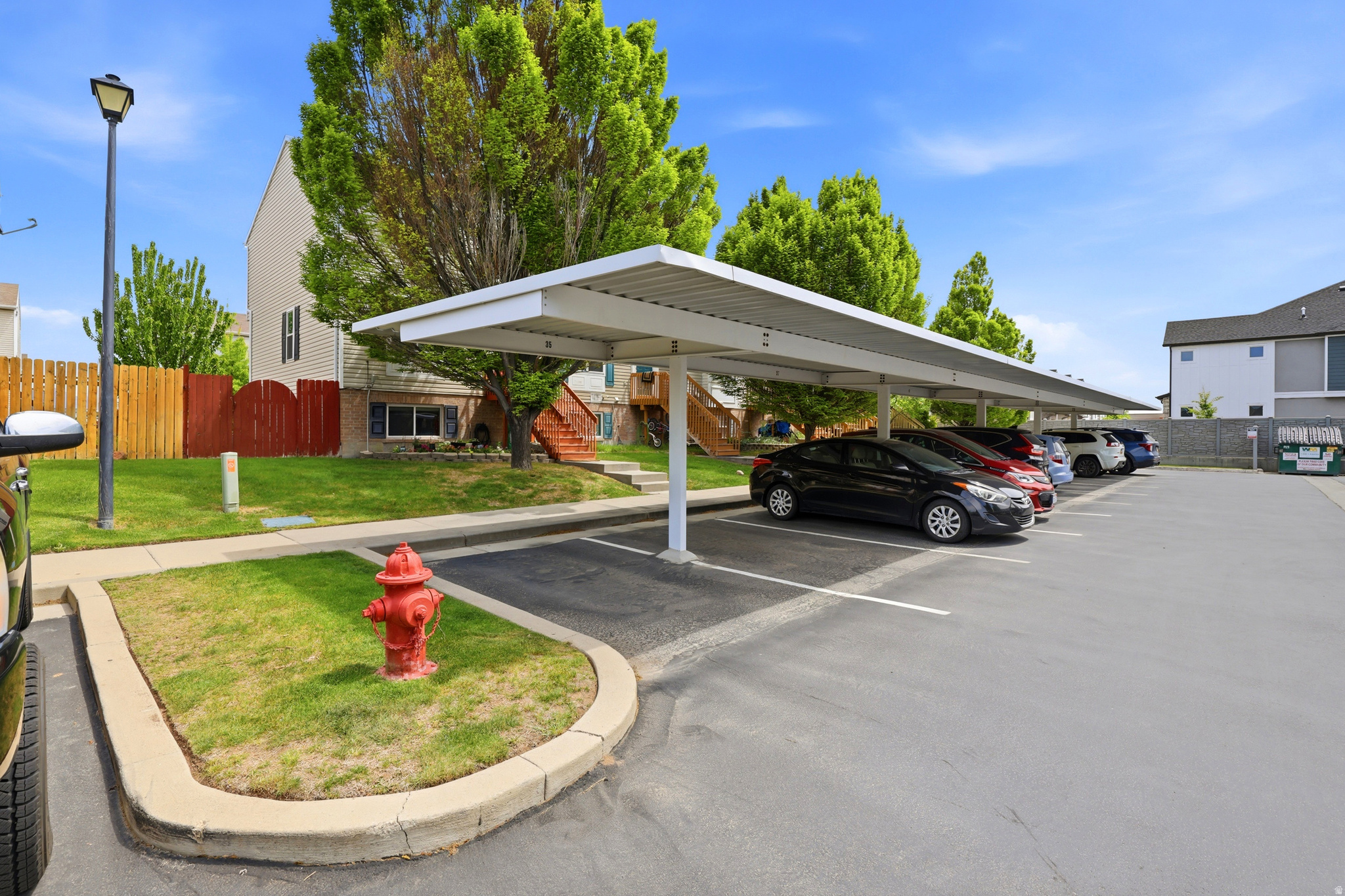 BALMORAL TOWNHOMES P - Residential