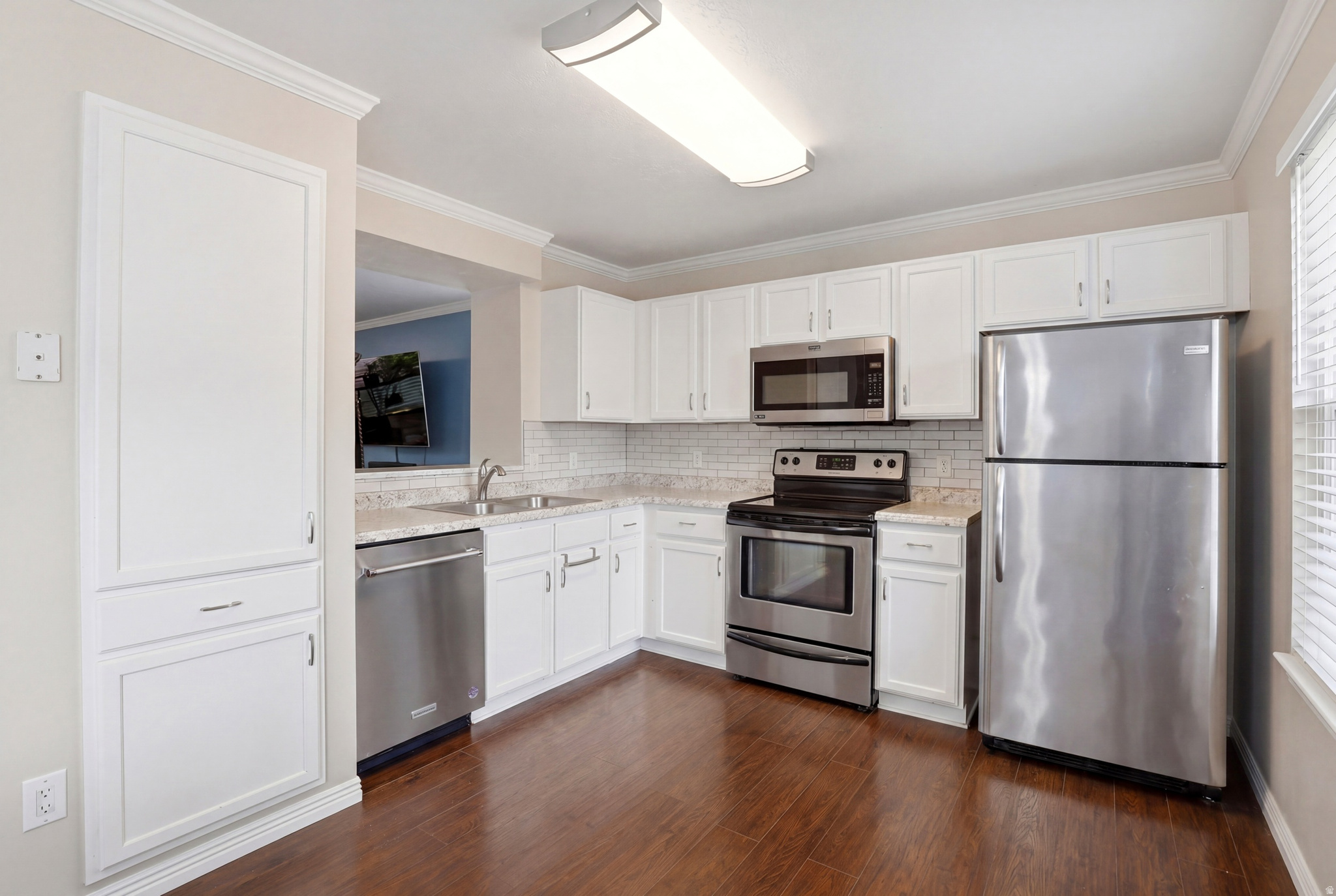 BALMORAL TOWNHOMES P - Residential