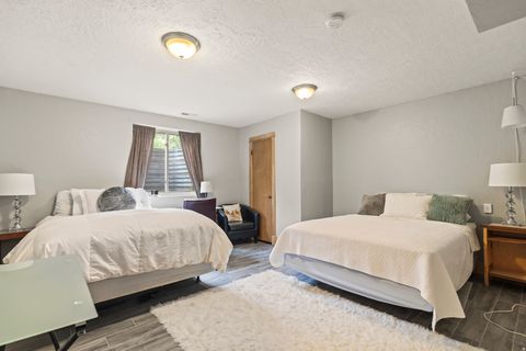 Tiny photo for 986 E 2290 N, Monroe, UT 84754 (MLS # 2135412)