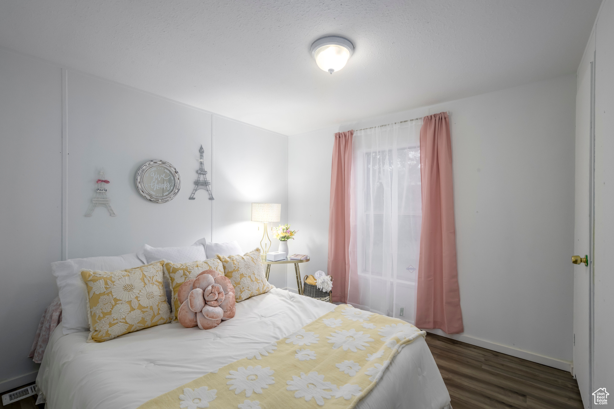 CRESCENTWOOD - Residential