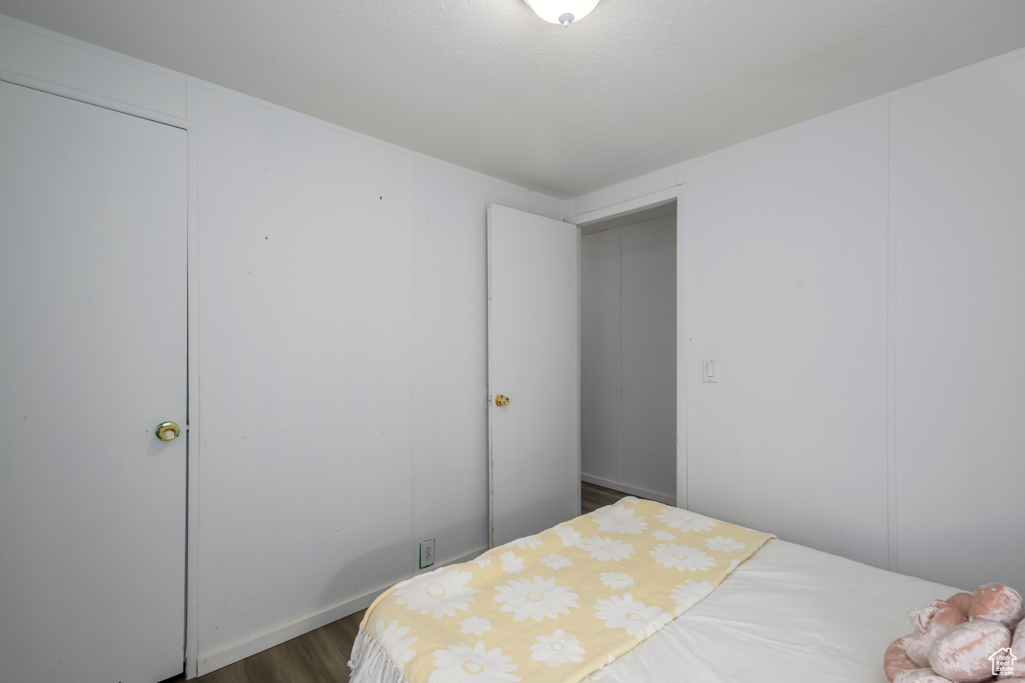 CRESCENTWOOD - Residential