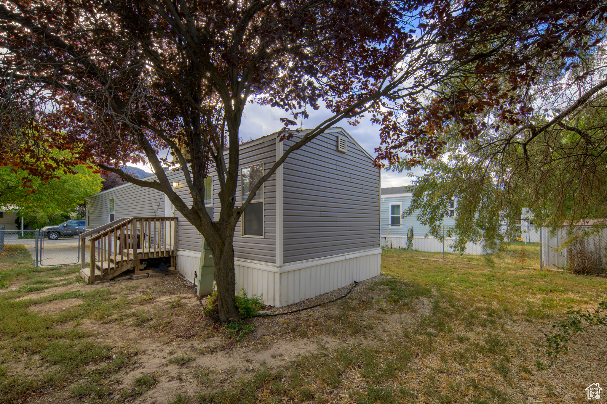 CRESCENTWOOD - Residential