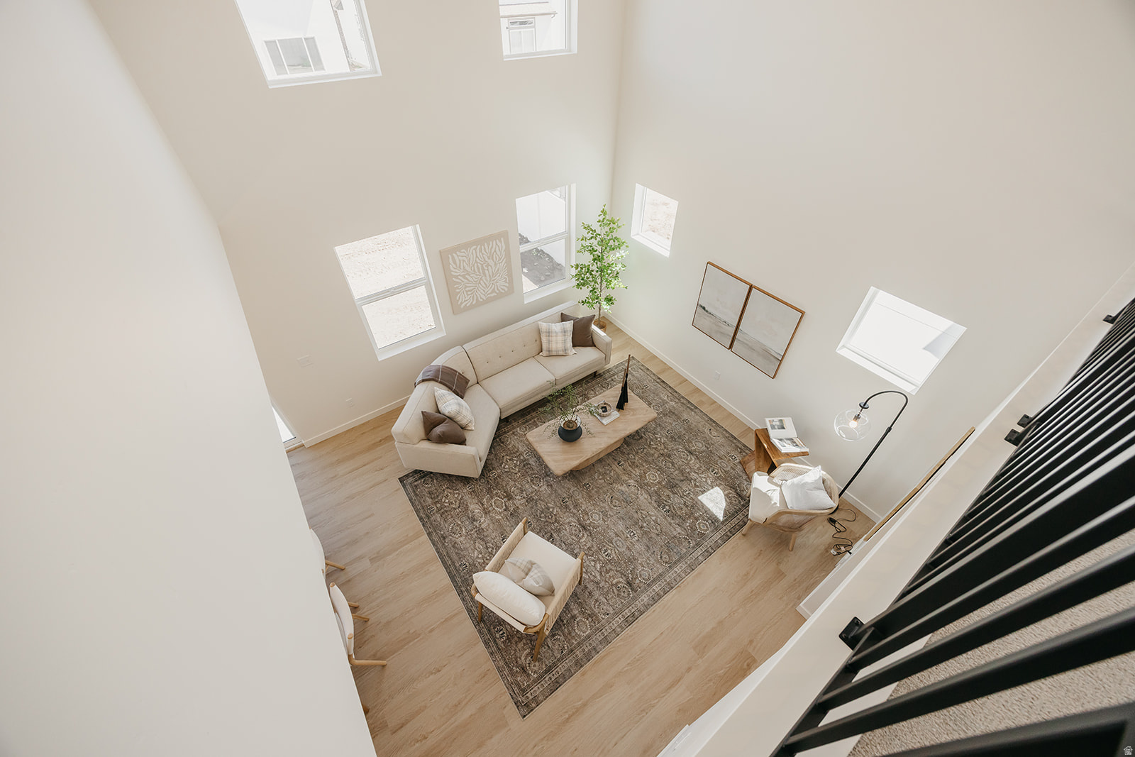 RIVERSIDE ESTATES - Residential