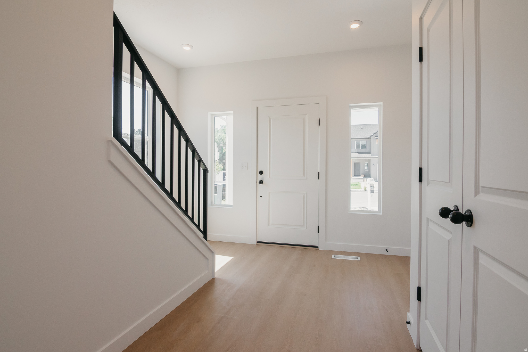 RIVERSIDE ESTATES - Residential