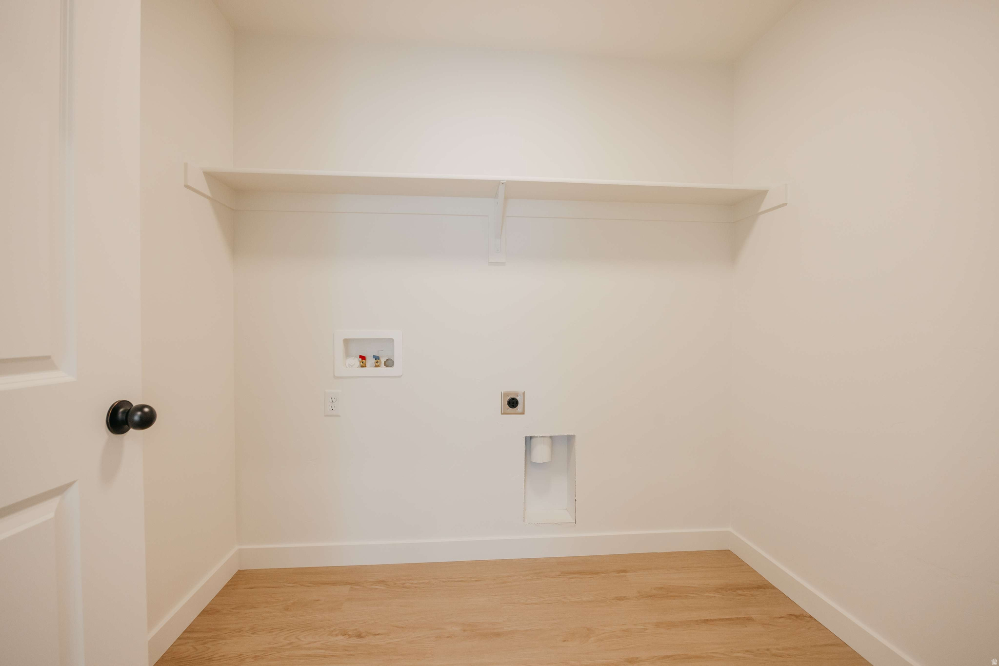 RIVERSIDE ESTATES - Residential