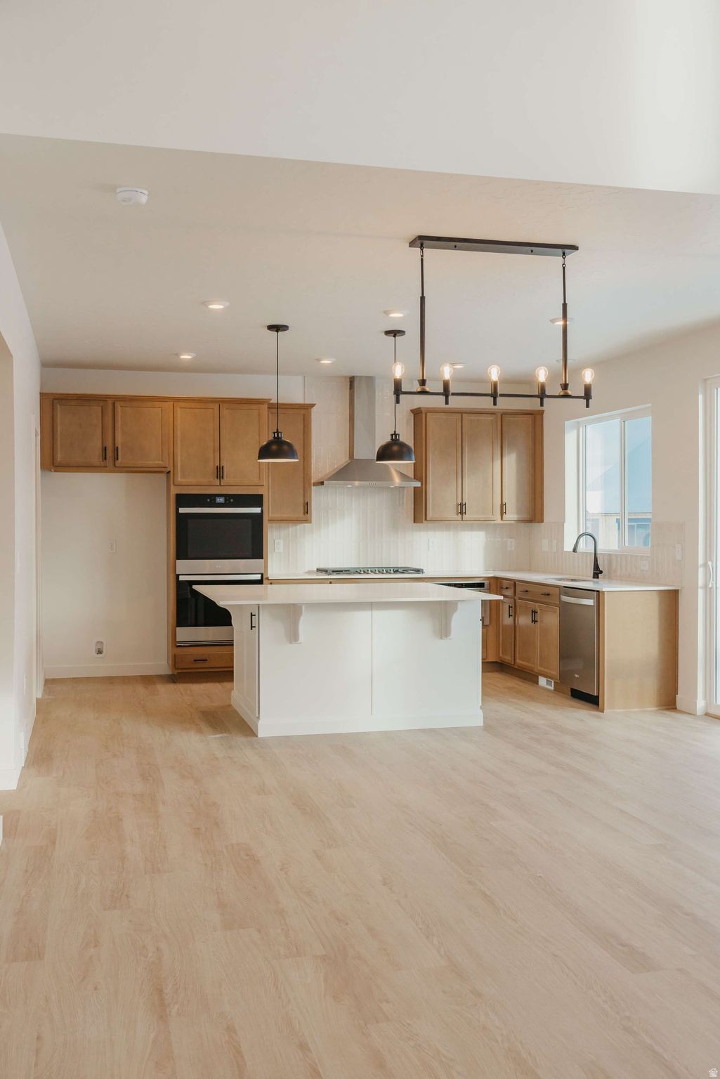 RIVERSIDE ESTATES - Residential