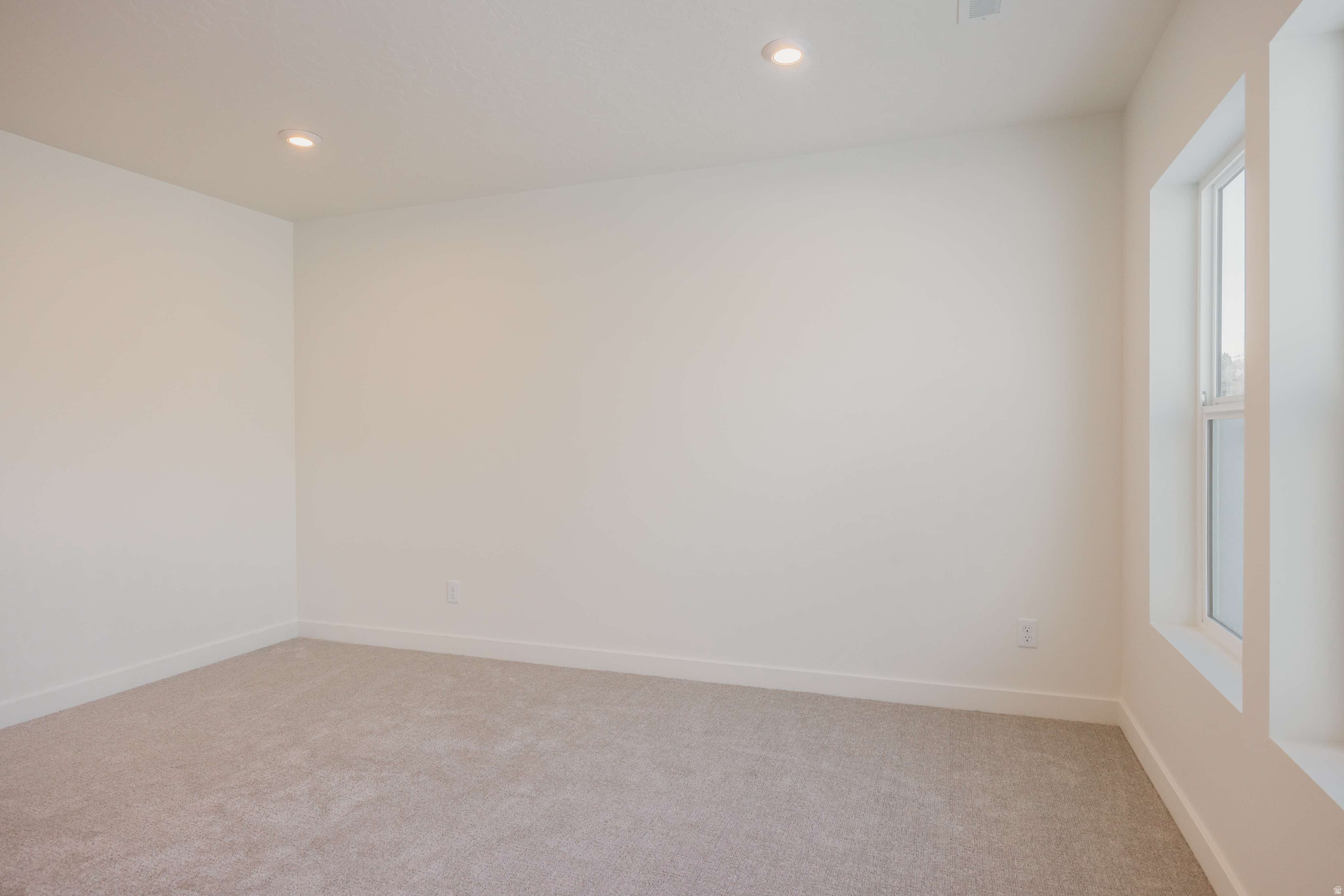 RIVERSIDE ESTATES - Residential