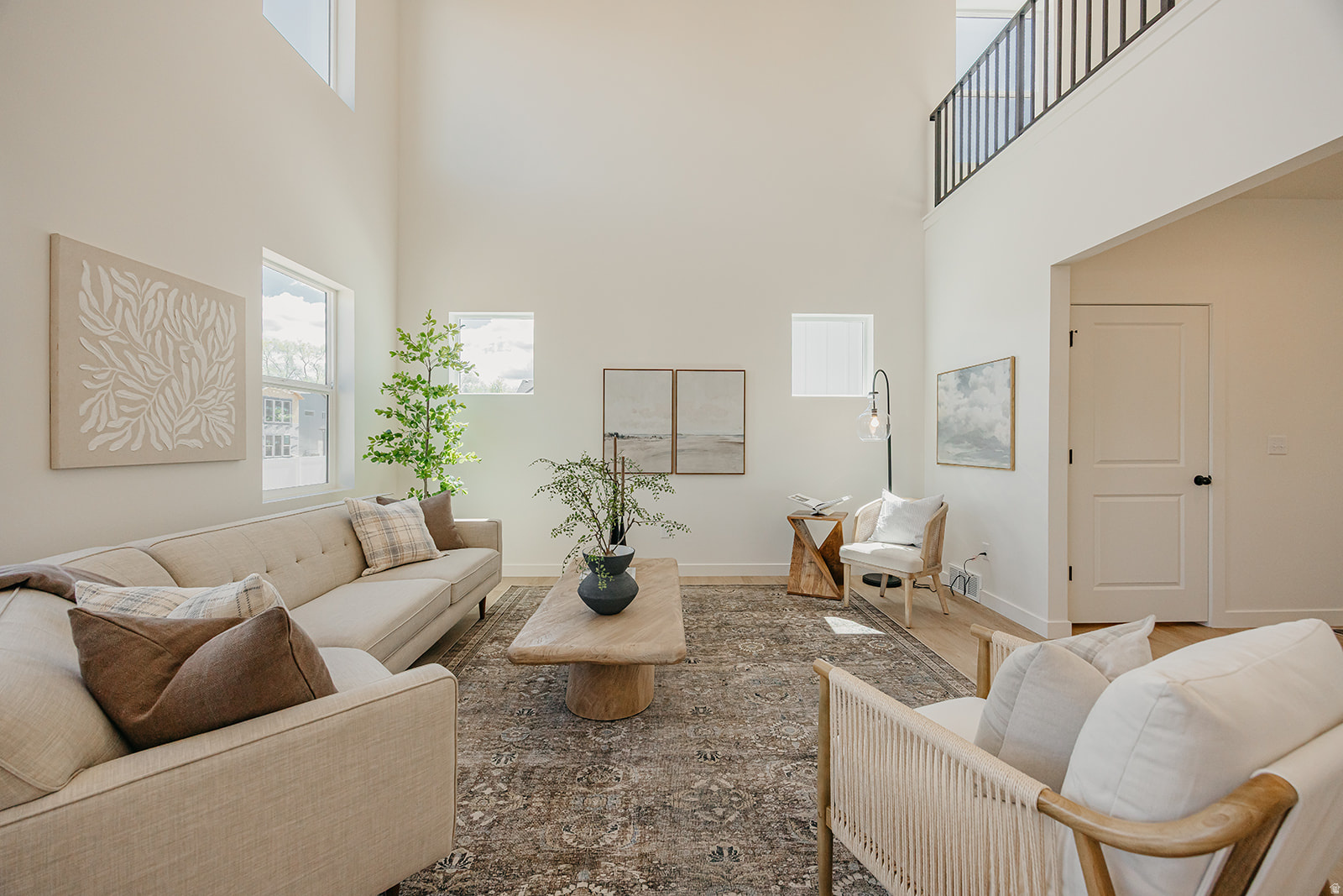 RIVERSIDE ESTATES - Residential