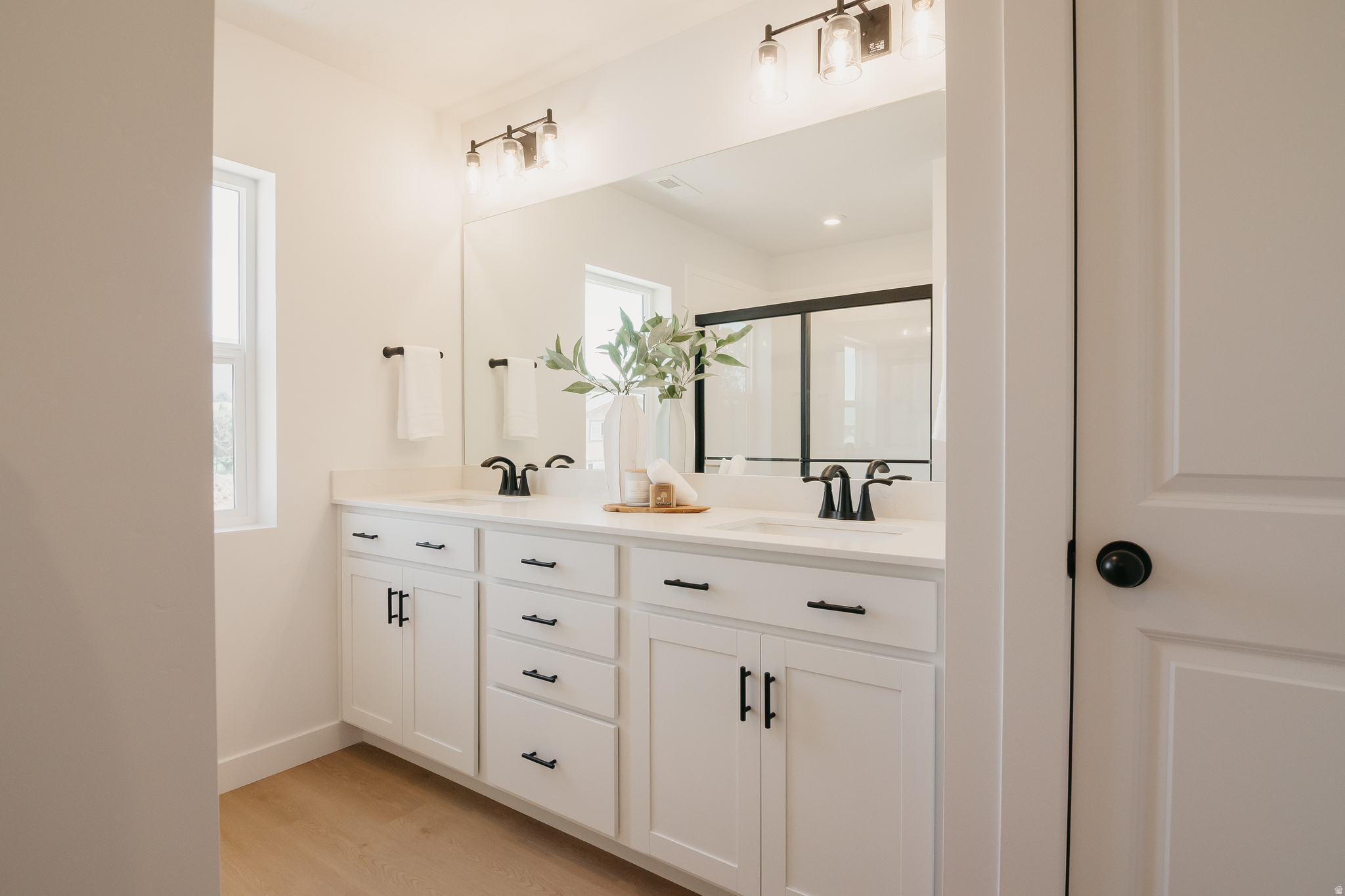 RIVERSIDE ESTATES - Residential