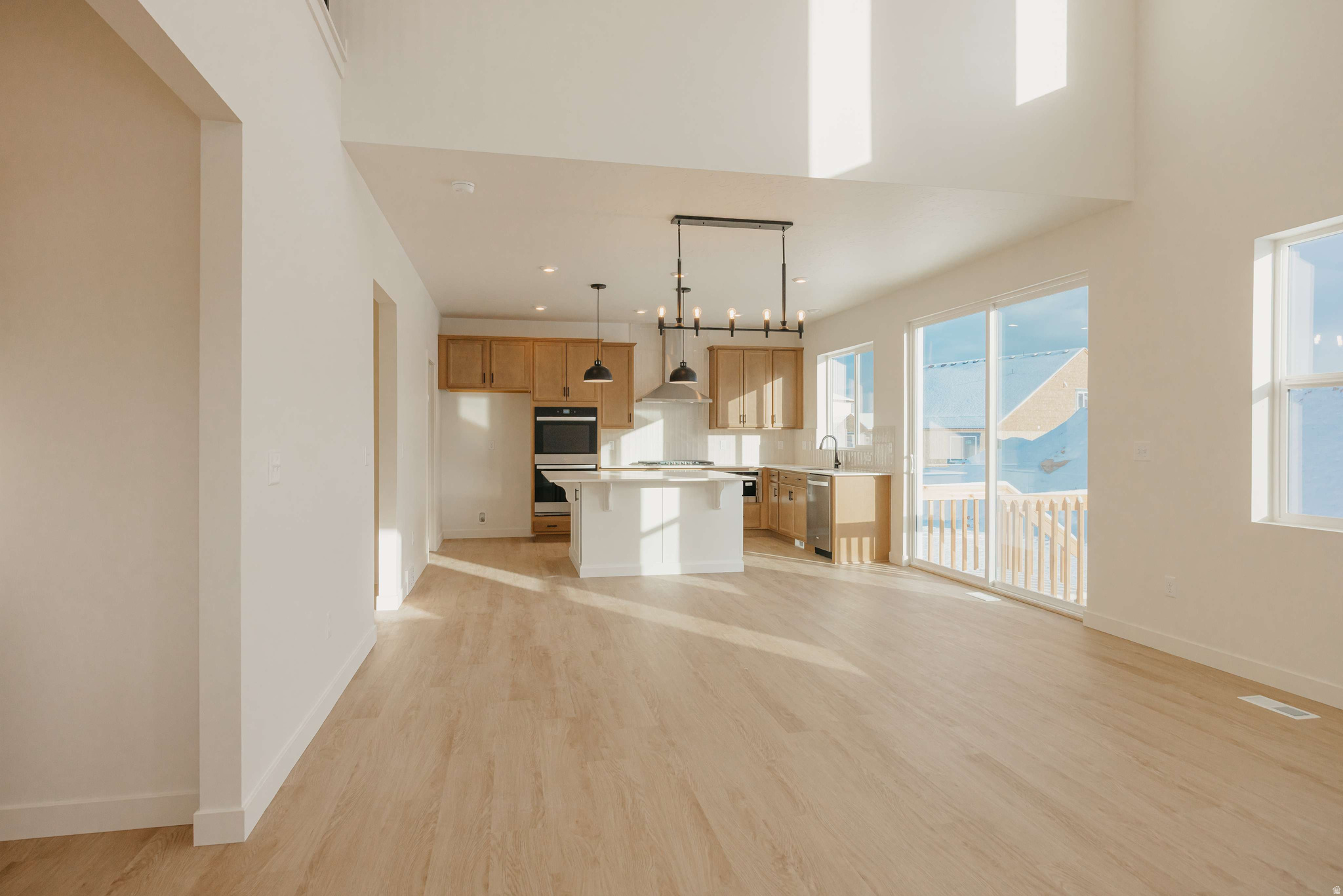 RIVERSIDE ESTATES - Residential