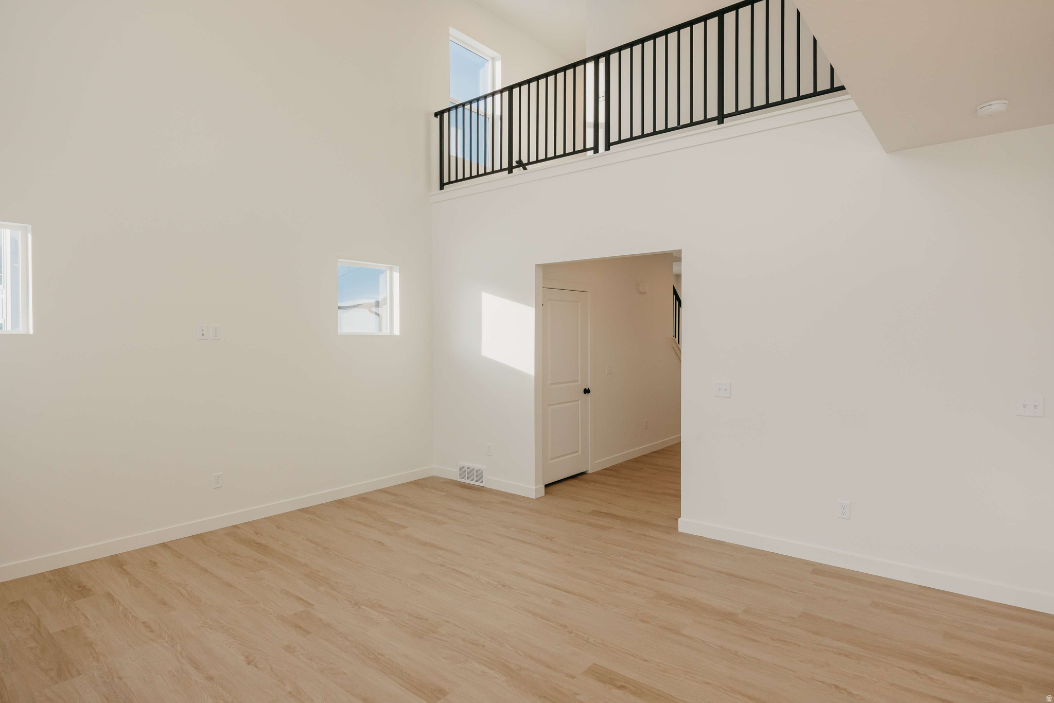 RIVERSIDE ESTATES - Residential