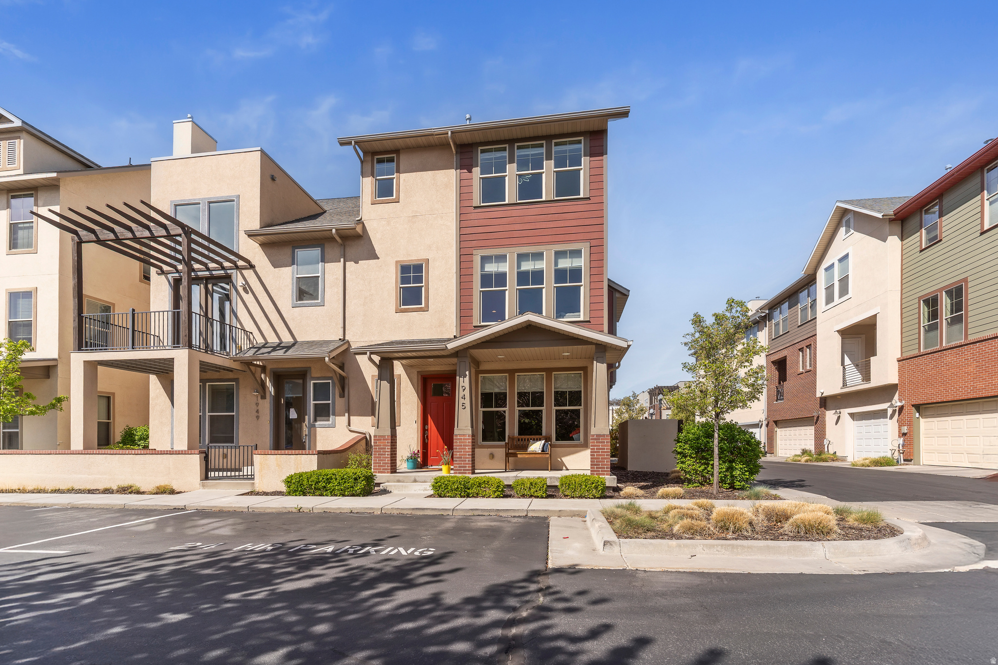 THE MEADOWS AT RIVER BEND - Residential