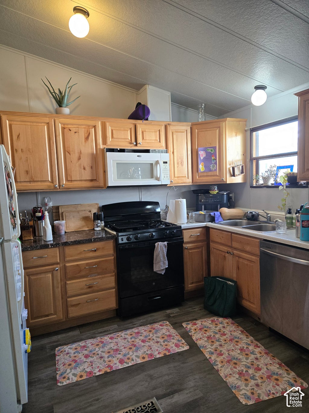 Photo of 480 N 1370 W, Pleasant Grove, UT 84062 (MLS # 2192949)