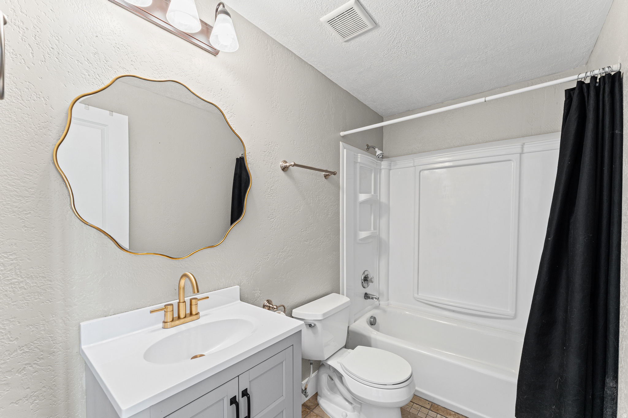 ORCHARD HOLLOW - Residential