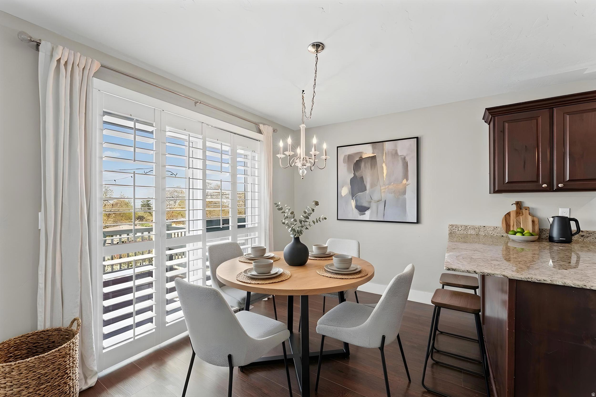 ORCHARD HOLLOW - Residential